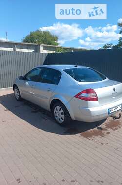 Седан Renault Megane 2008 в Сарнах