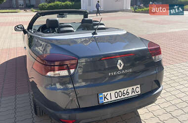 Кабриолет Renault Megane 2011 в 