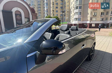 Кабриолет Renault Megane 2011 в 