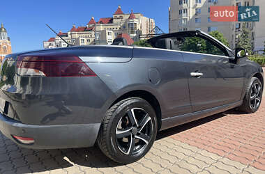 Кабриолет Renault Megane 2011 в 
