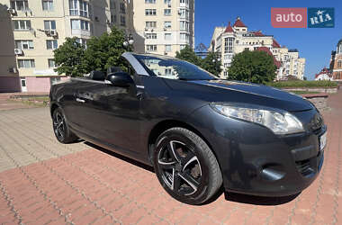 Кабриолет Renault Megane 2011 в 