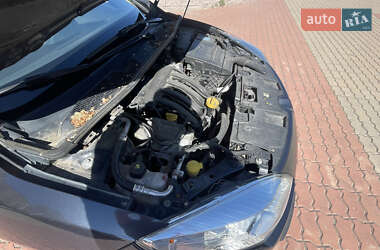 Кабриолет Renault Megane 2011 в 