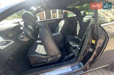 Кабриолет Renault Megane 2011 в 