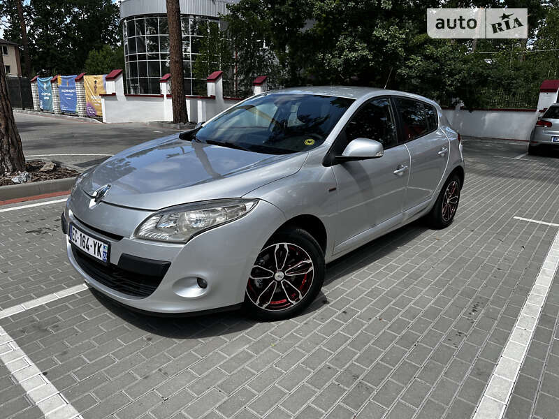 Хэтчбек Renault Megane 2011 в Киеве