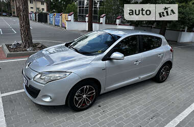 Хэтчбек Renault Megane 2011 в Киеве