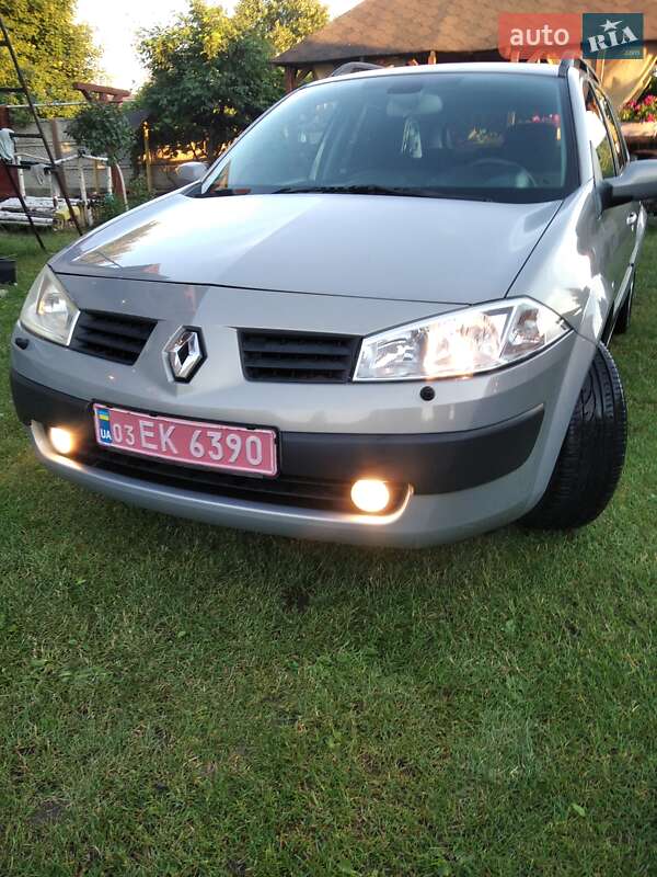 Хэтчбек Renault Megane 2004 в Рожище