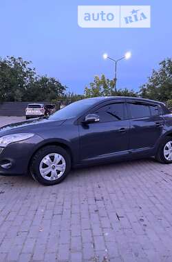 Хэтчбек Renault Megane 2009 в 