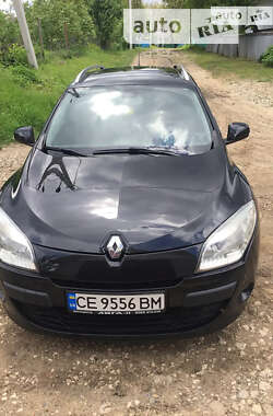 Універсал Renault Megane 2011 в Кельменцях