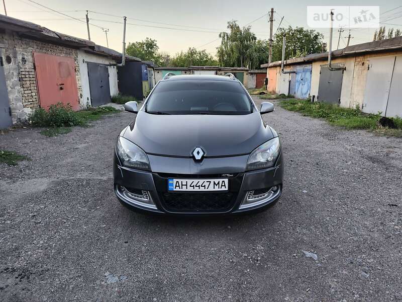 Универсал Renault Megane 2013 в Покровске