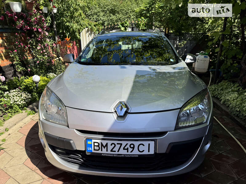 Універсал Renault Megane 2011 в Охтирці