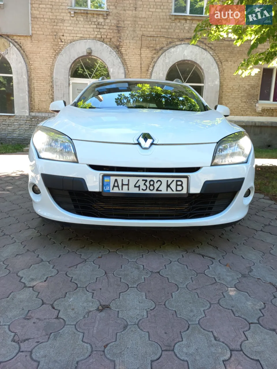 2011 Renault Megane - мініатюра 16