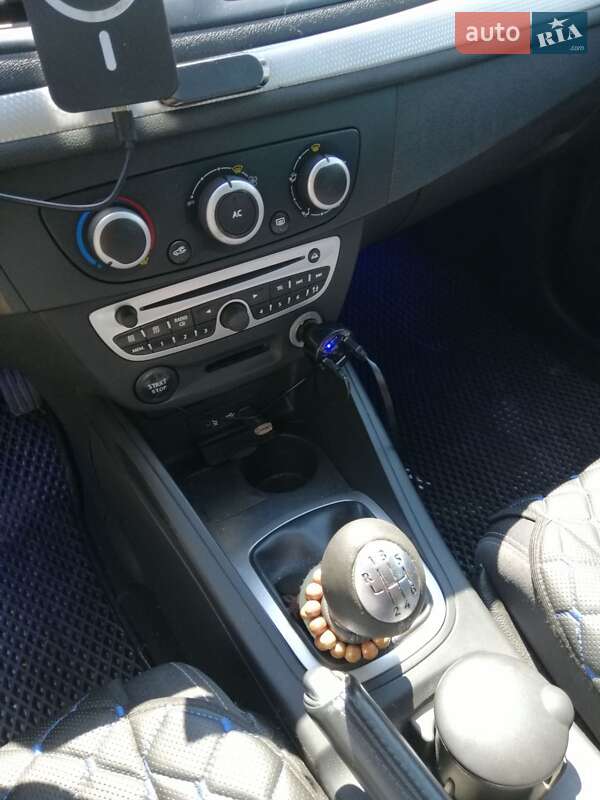 Універсал Renault Megane 2011 в Сумах