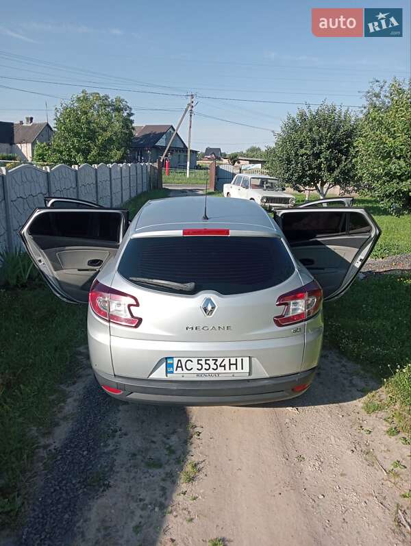 Универсал Renault Megane 2009 в Луцке фото 3 Универсал Renault Megane 2009 в Луцке