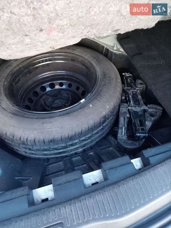 Универсал Renault Megane 2009 в Луцке фото 13 Универсал Renault Megane 2009 в Луцке