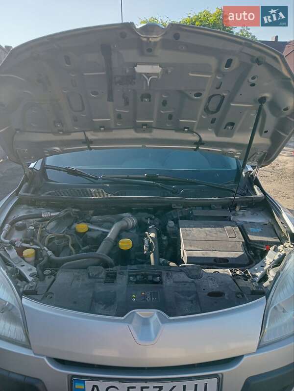 Универсал Renault Megane 2009 в Луцке фото 17 Универсал Renault Megane 2009 в Луцке