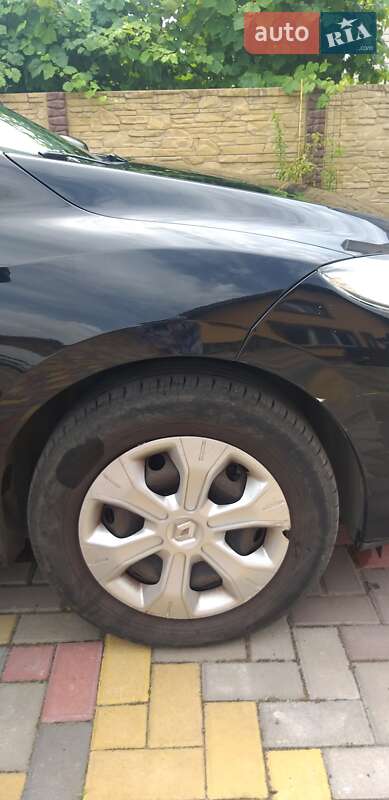 Універсал Renault Megane 2011 в Маневичах