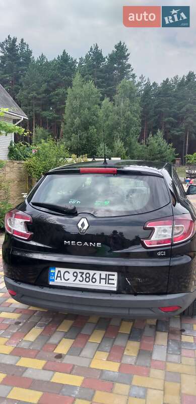Універсал Renault Megane 2011 в Маневичах