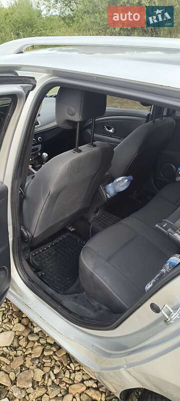 Универсал Renault Megane 2013 в Дрогобыче фото 8 Универсал Renault Megane 2013 в Дрогобыче