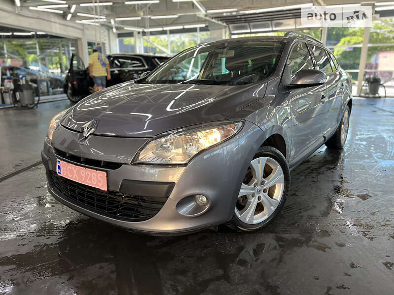 Универсал Renault Megane 2010 в Луцке