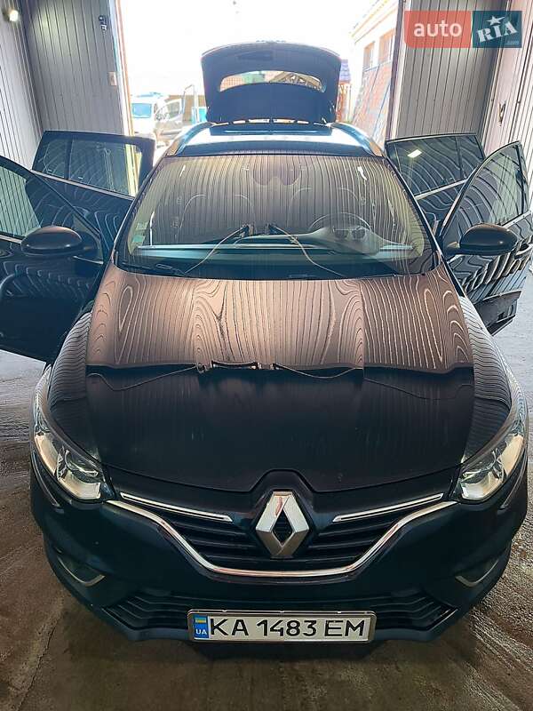Универсал Renault Megane 2016 в Киеве
