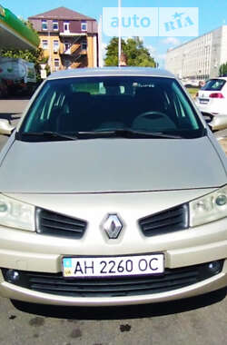 Седан Renault Megane 2006 в Киеве