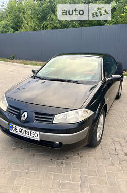 Кабриолет Renault Megane 2004 в 