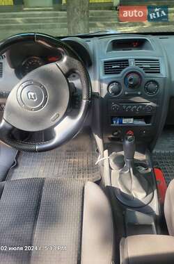 Универсал Renault Megane 2005 в 