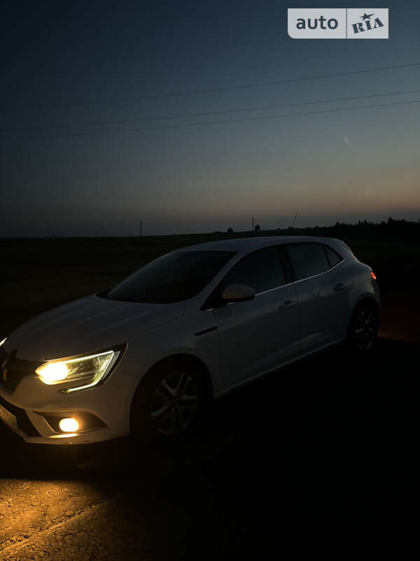 Хэтчбек Renault Megane 2017 в Турке