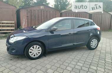 Хэтчбек Renault Megane 2011 в Ровно