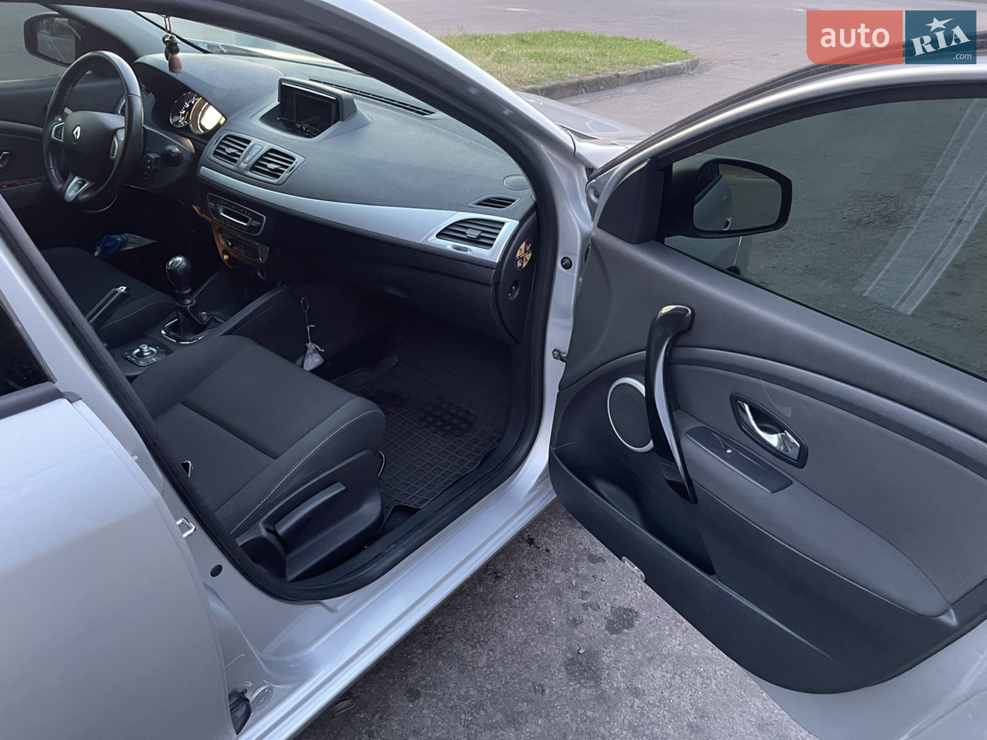 2012 Renault Megane - мініатюра 11
