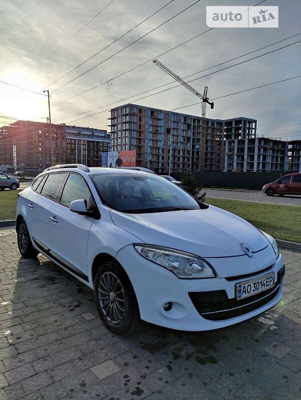 Універсал Renault Megane 2010 в Ужгороді