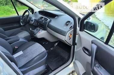 Хетчбек Renault Megane 2005 в Стрию