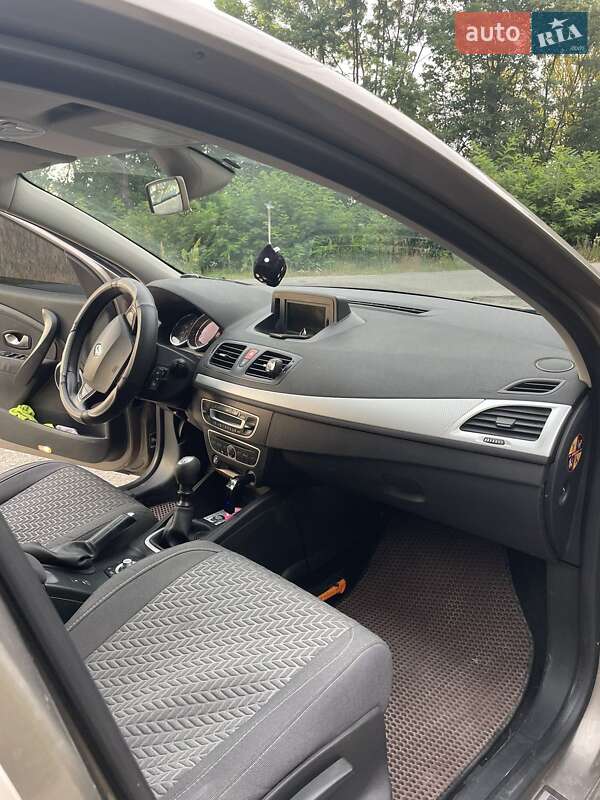 Универсал Renault Megane 2011 в Чорткове