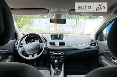 Универсал Renault Megane 2010 в 