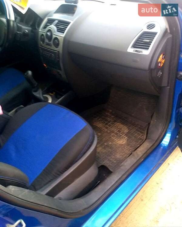 Хэтчбек Renault Megane 2006 в Вознесенске фото 10 Хэтчбек Renault Megane 2006 в Вознесенске