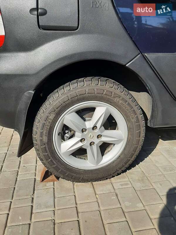 Универсал Renault Megane 2002 в Марганце