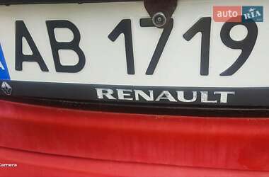 Хэтчбек Renault Megane 1996 в 