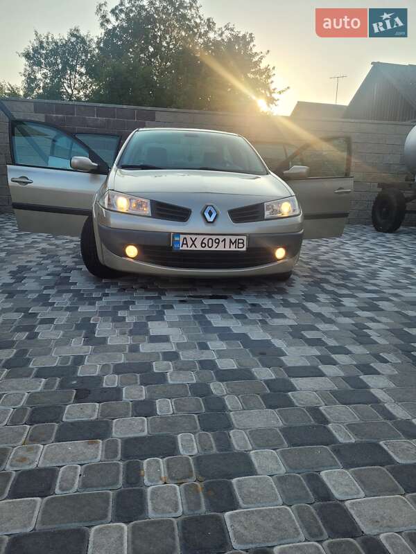 Седан Renault Megane 2007 в Гадяче