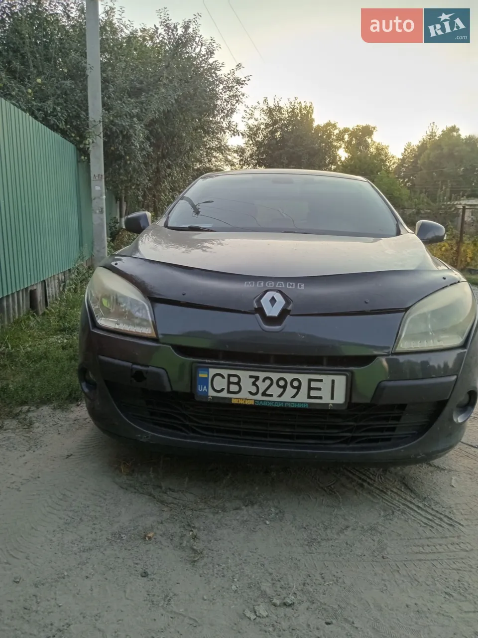 2010 Renault Megane - мініатюра 11