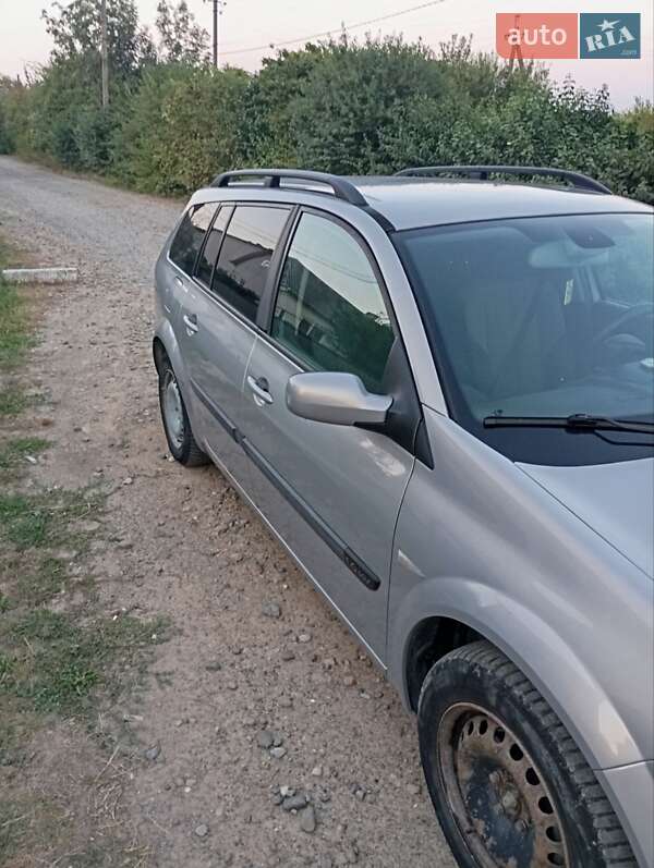 Універсал Renault Megane 2004 в Мамаївцах