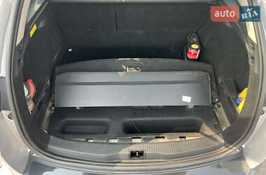 Универсал Renault Megane 2011 в 