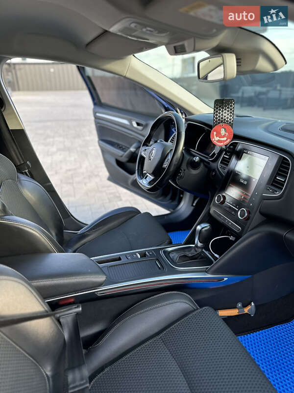 Хэтчбек Renault Megane 2016 в Калуше