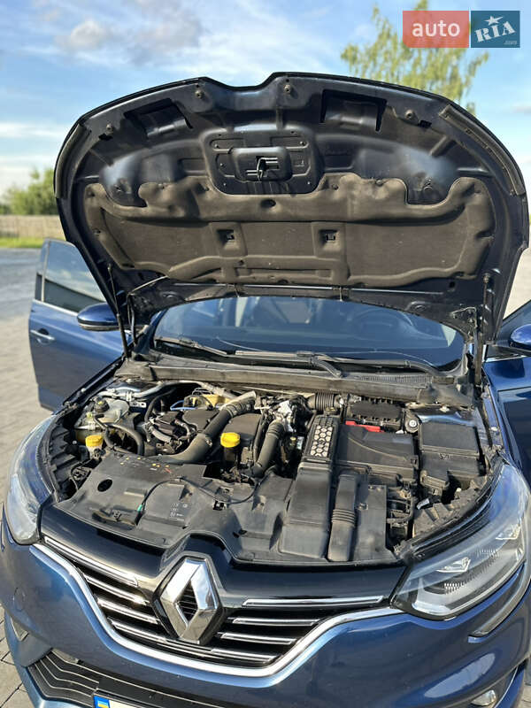 Хэтчбек Renault Megane 2016 в Калуше