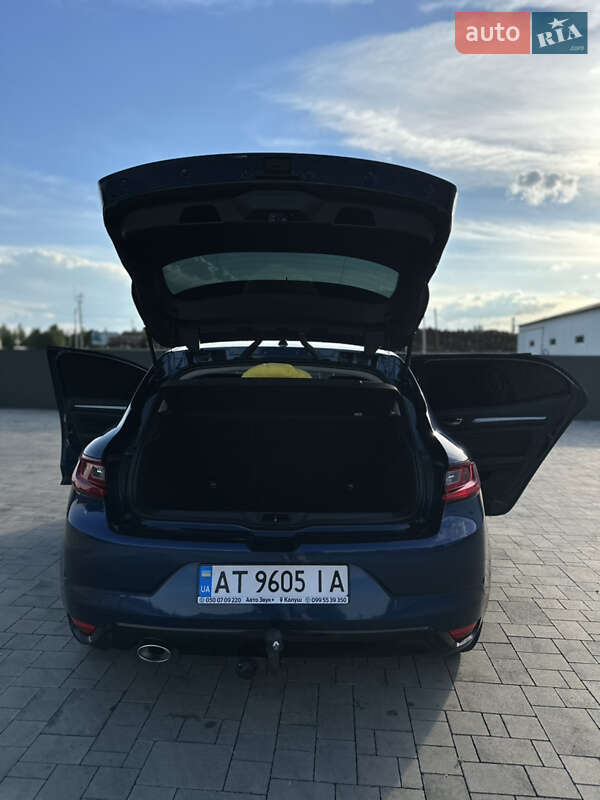 Хэтчбек Renault Megane 2016 в Калуше