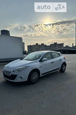 Хэтчбек Renault Megane 2010 в Киеве