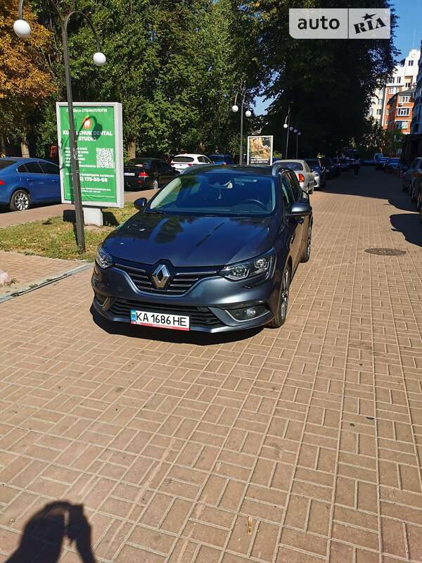 Универсал Renault Megane 2016 в Киеве