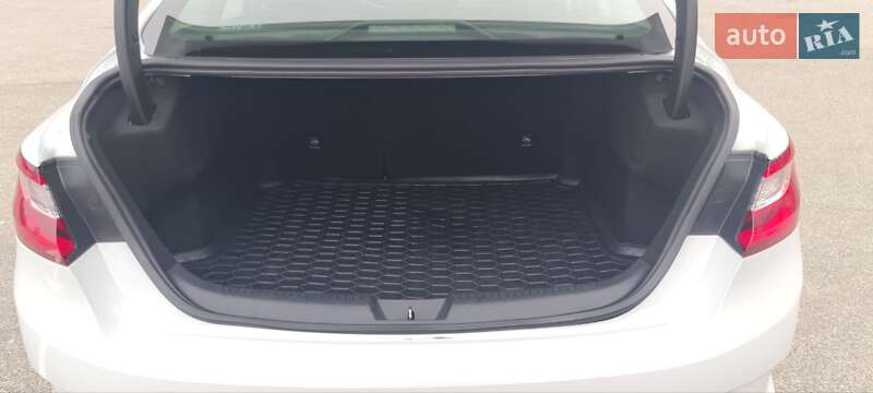 Седан Renault Megane 2019 в Белой Церкви