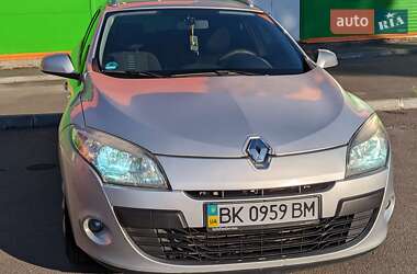 Renault Megane 2010 Renault Megane 2010