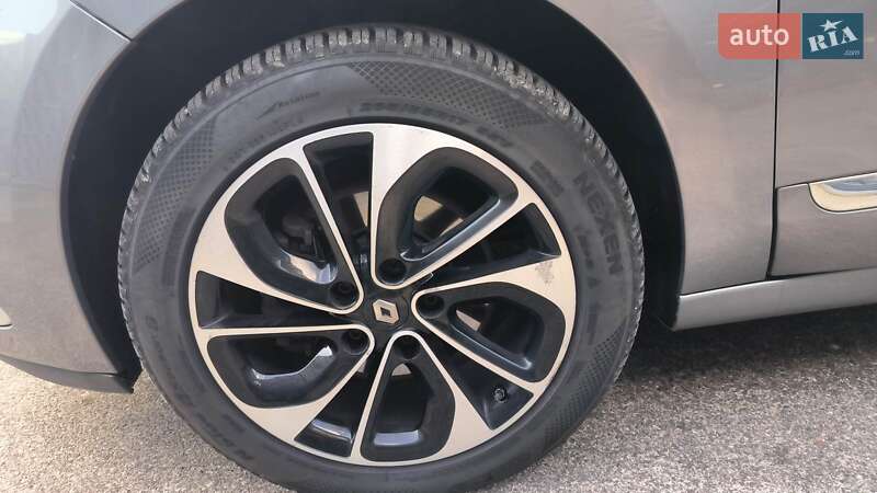 Универсал Renault Megane 2015 в Львове фото 20 Универсал Renault Megane 2015 в Львове