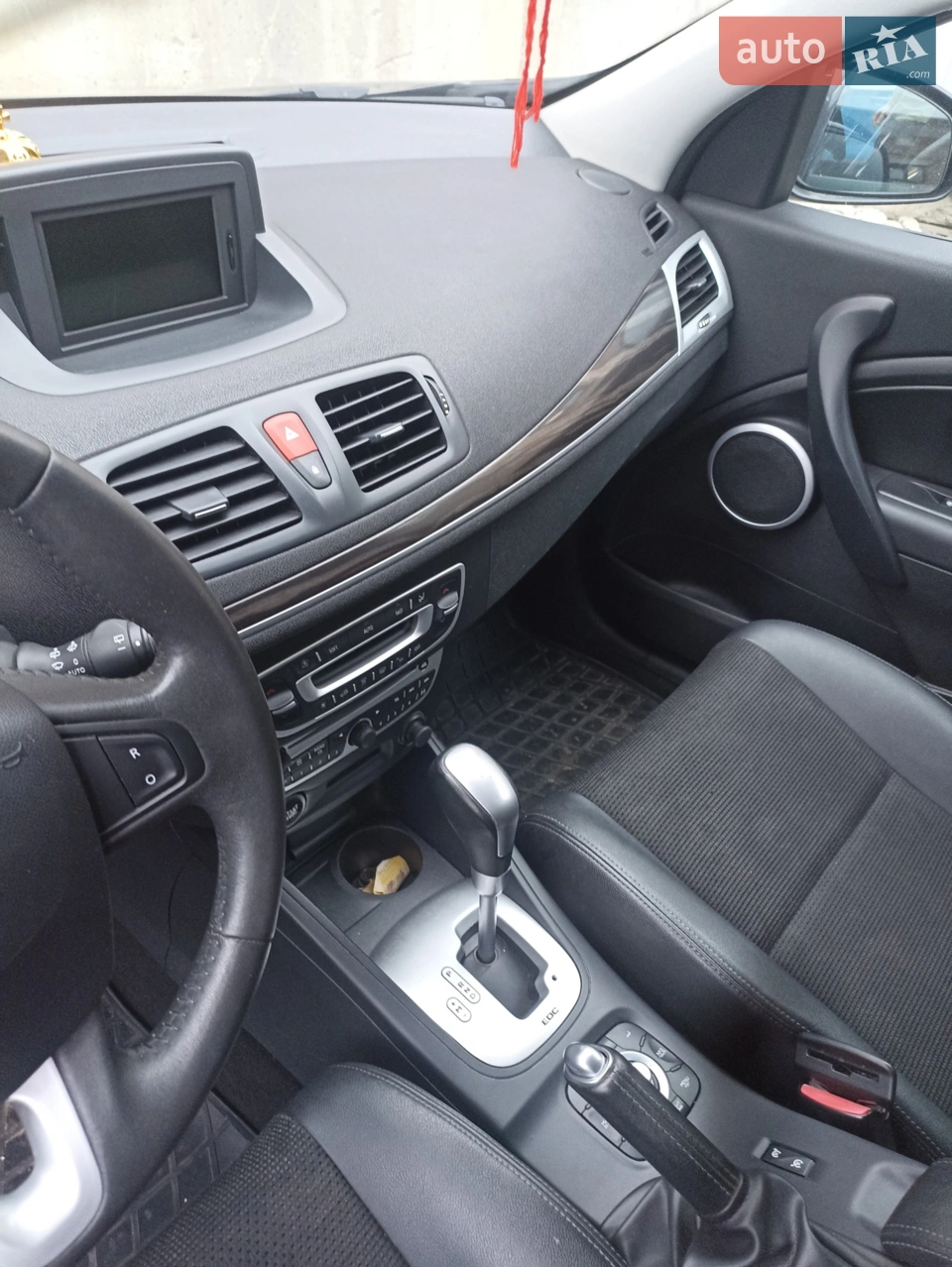 2012 Renault Megane - мініатюра 21
